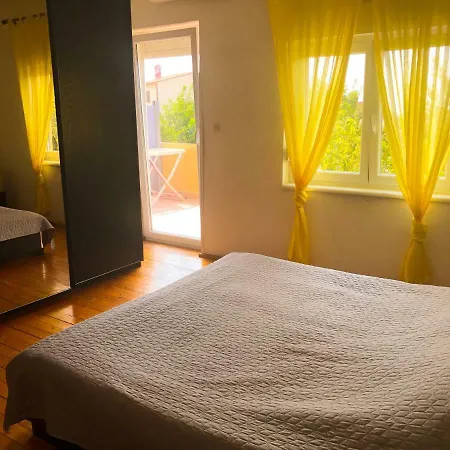 House Maja Apartment *